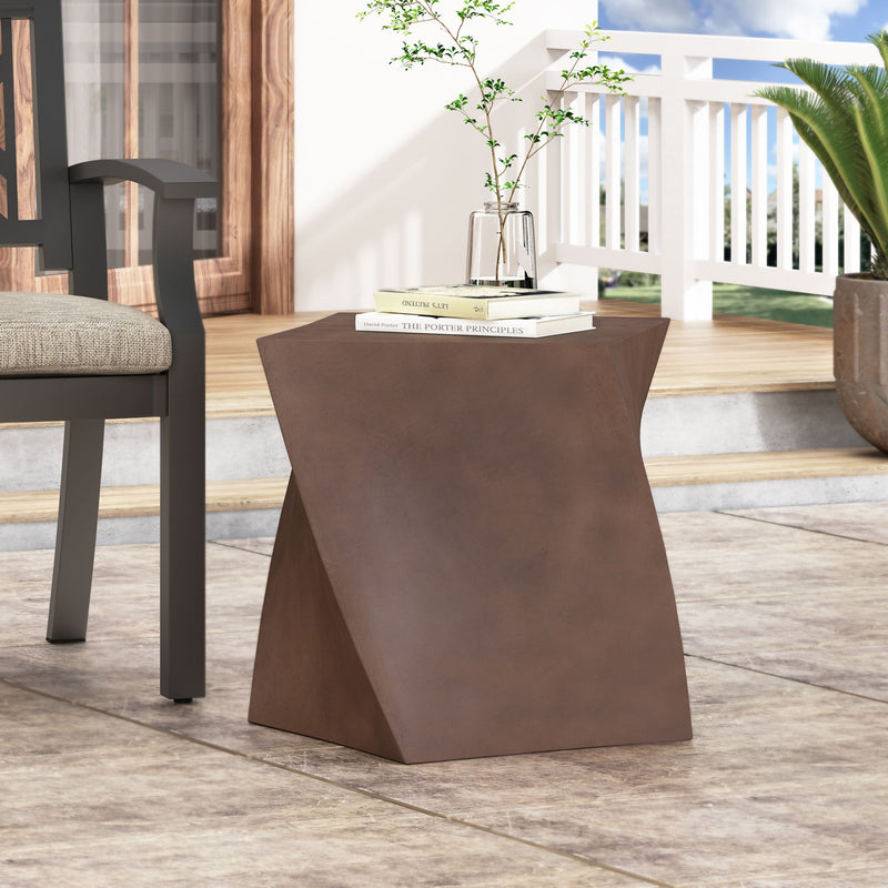 Outdoor Lightweight Concrete Side Table - Brown