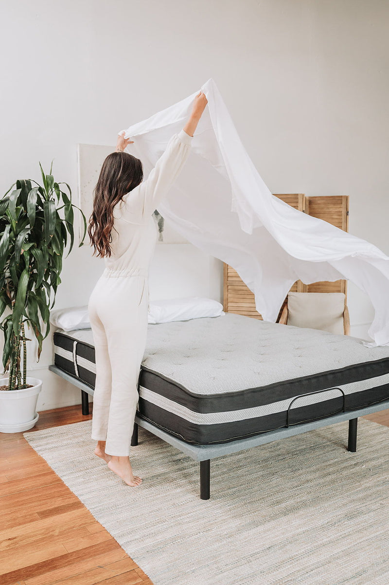 4 Piece Micro And Bamboo Flex Head Hypoallergenic Sheet Set